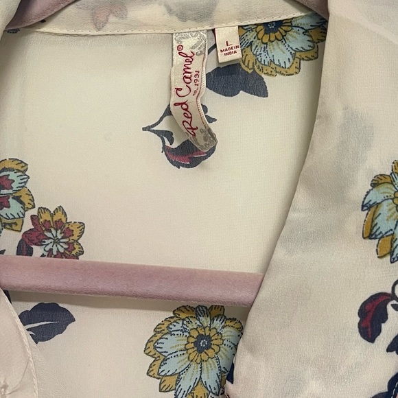 Red Camel Multicolored Long Sleeve Buttoned Blouse Floral Size Large - Picture 4 of 6